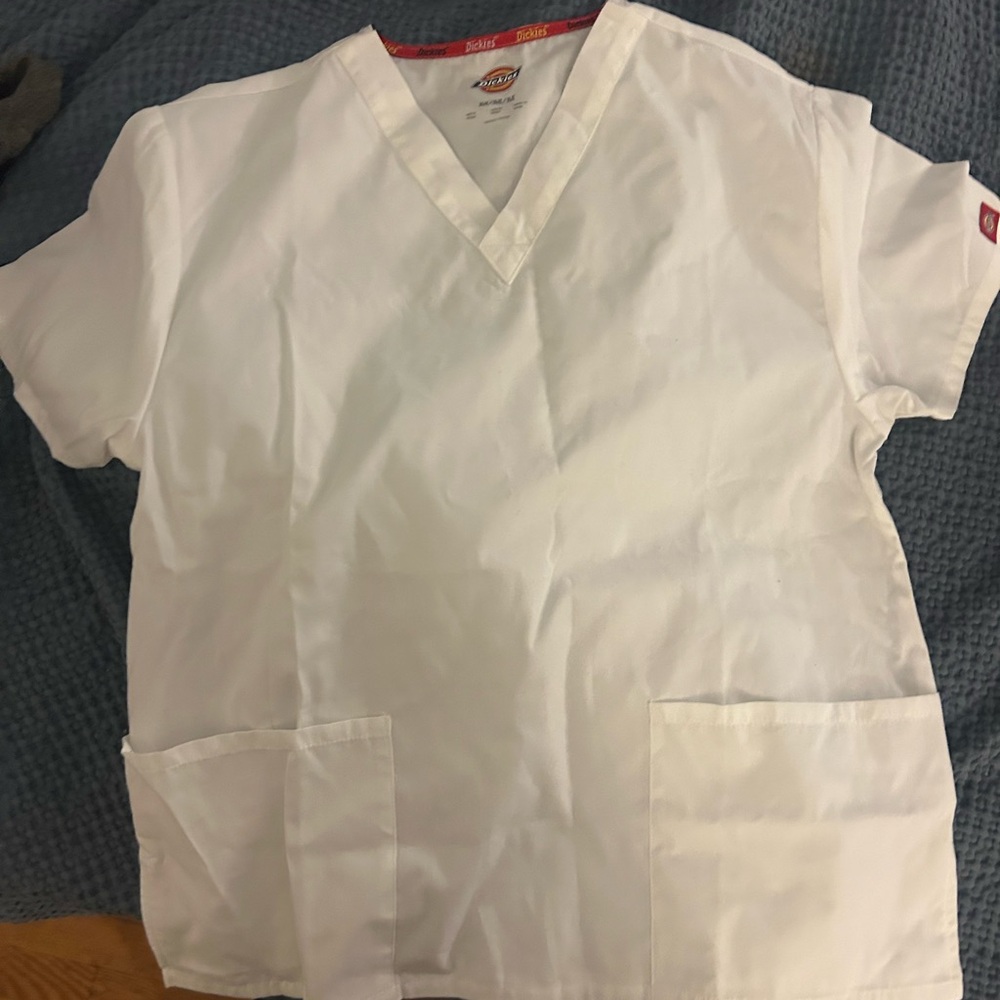 Medium white dickies scrub top